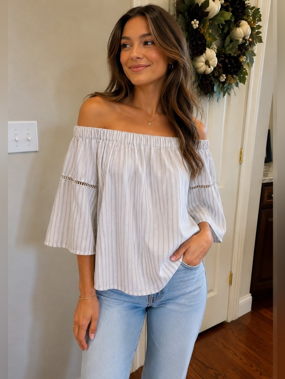 Y2K Abercrombie & Fitch Off Shoulder White Striped Shirt | Size Small